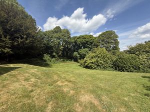 Photo 37- click for photo gallery